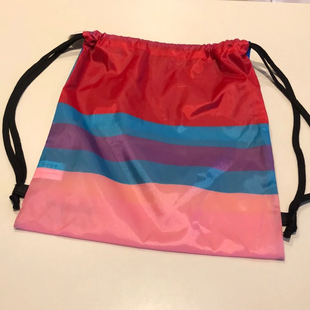 New 🍭Dylan’s Candy 🍬 bar striped drawstring bag